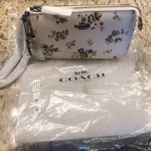Coach Prairie Print Wristlet